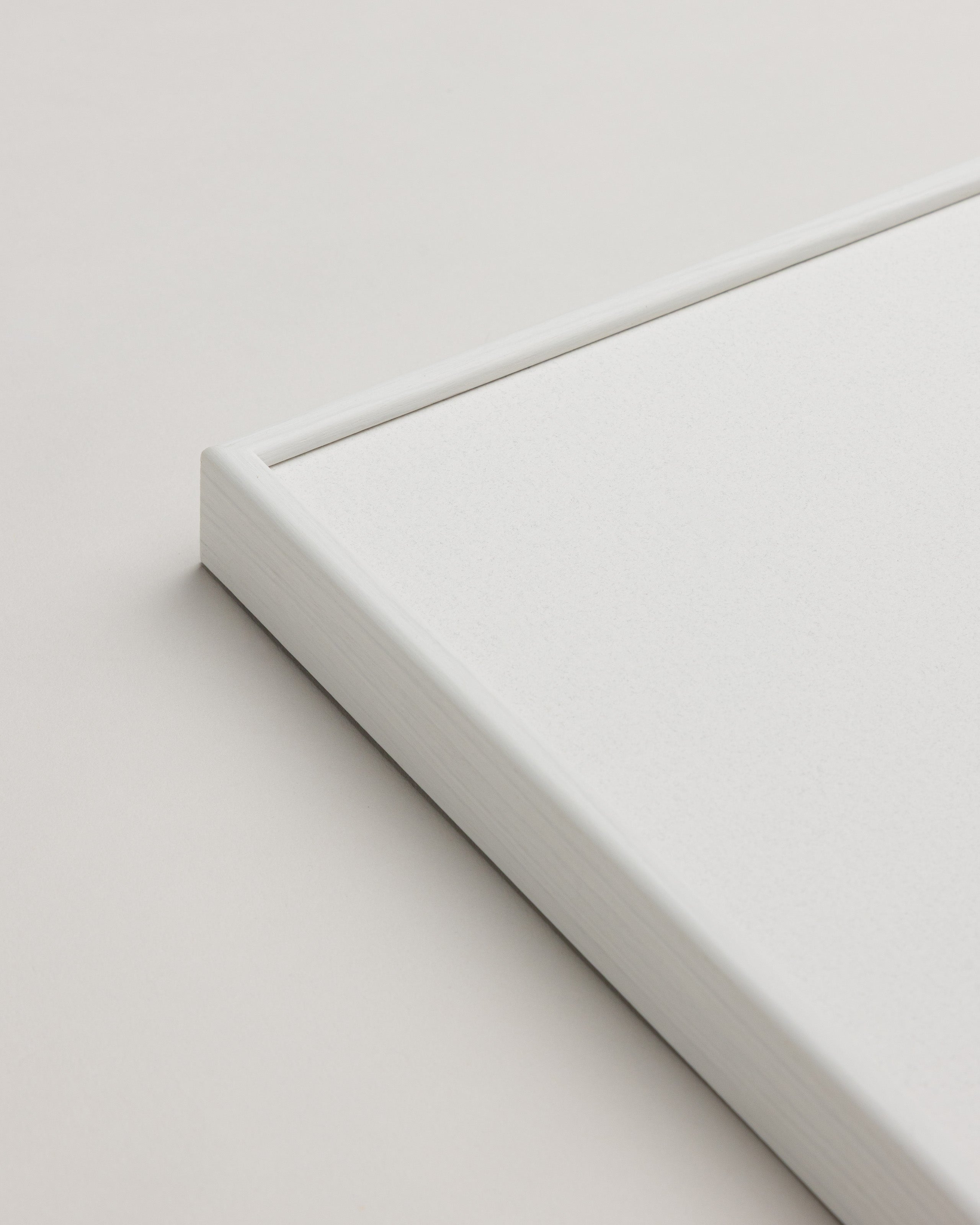 Soft Edge Slim - White