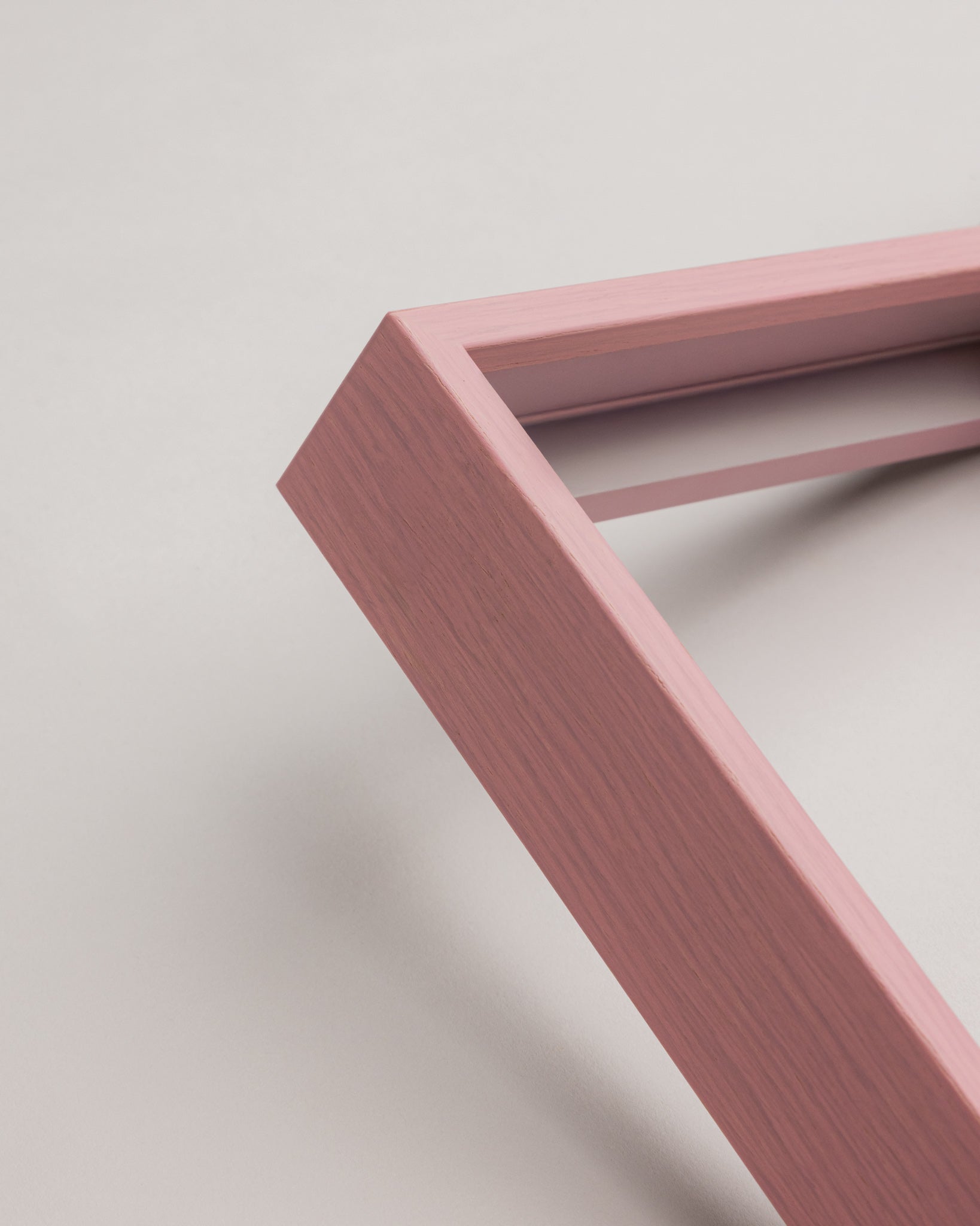 Straight Edge - Pink Rose